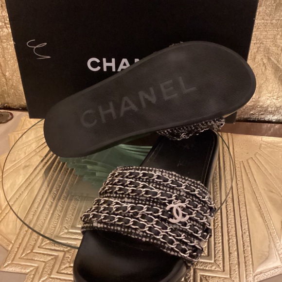 Chanel chain slides sandals - Picture 4 of 8